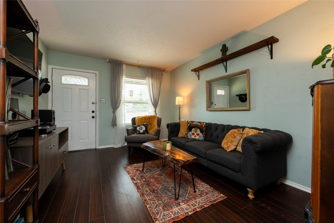 1800 Cherry Orchard Drive , Austin, TX, 78745 | 1857330 | Realty Texas LLC
