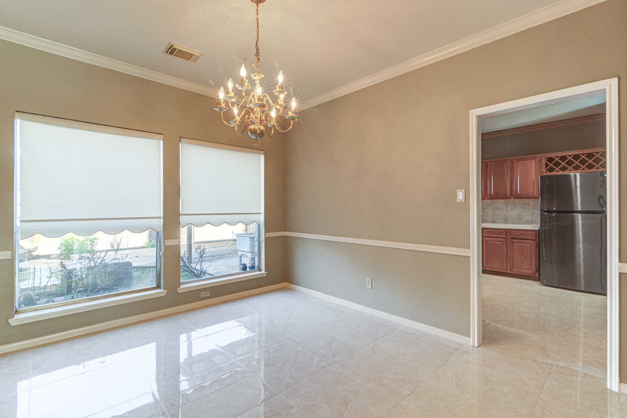 2261 Broadlawn Drive , Houston, TX, 77058 | 8977893 | Realty Texas LLC