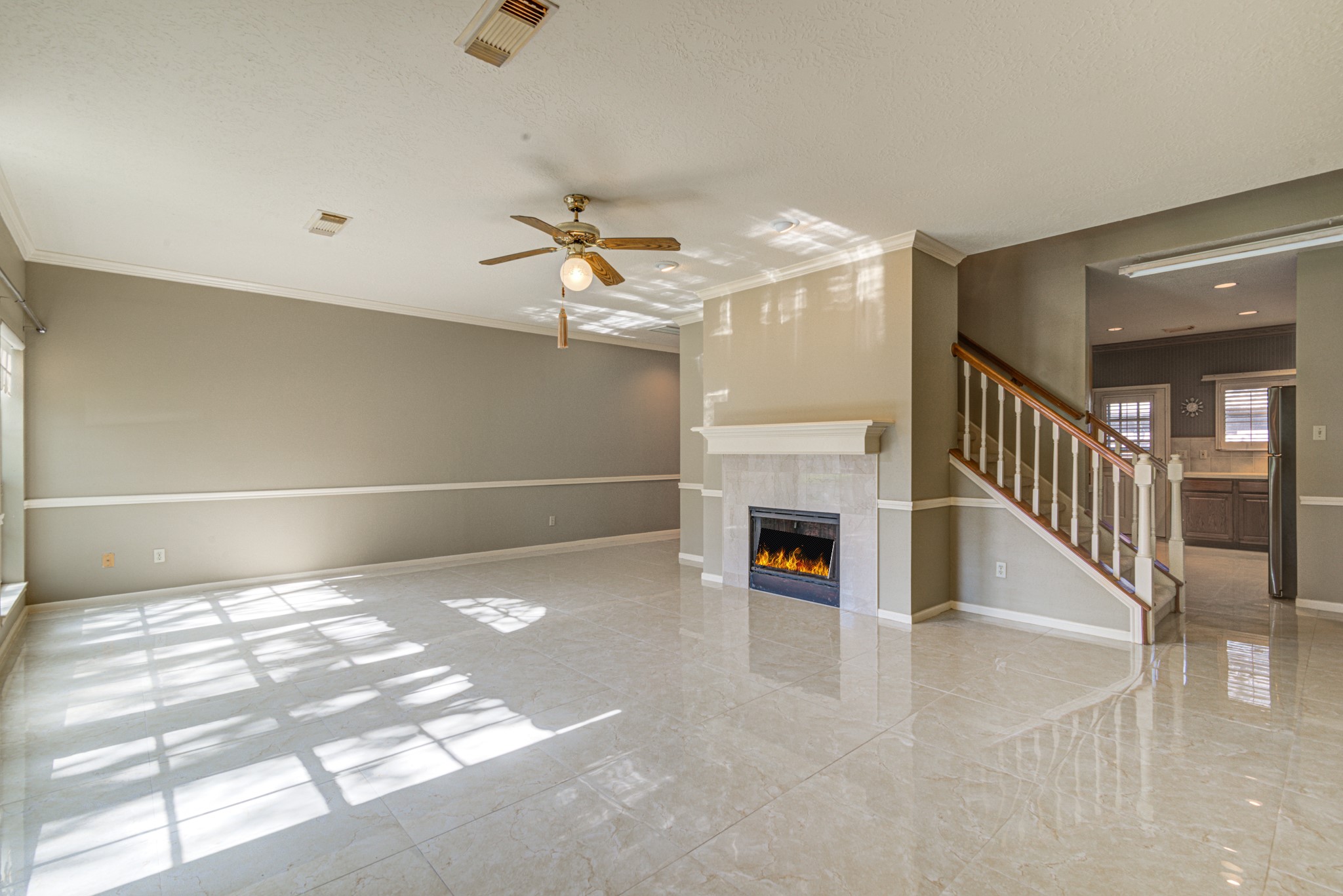 2261 Broadlawn Drive , Houston, TX, 77058 | 8977893 | Realty Texas LLC