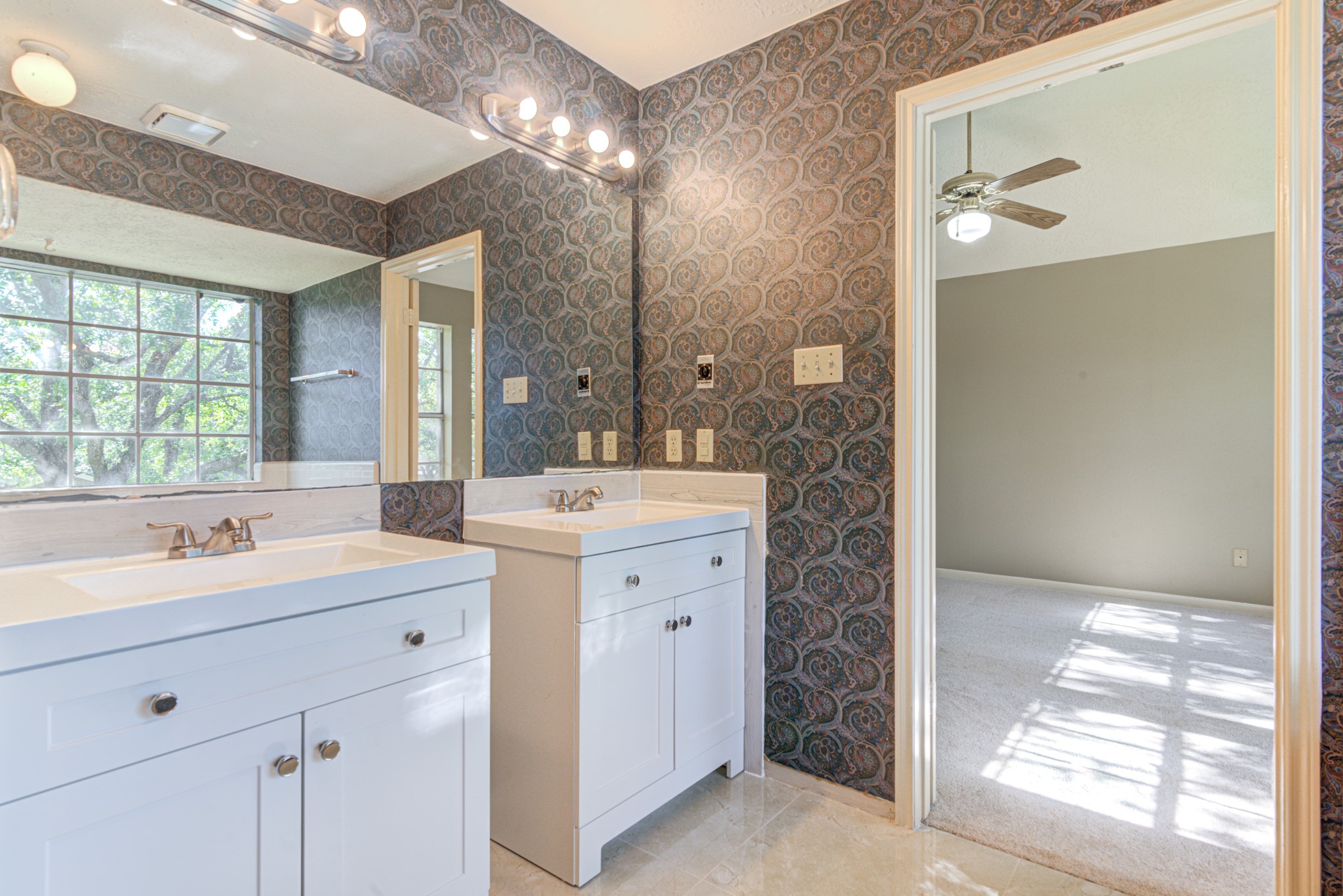 2261 Broadlawn Drive , Houston, TX, 77058 | 8977893 | Realty Texas LLC