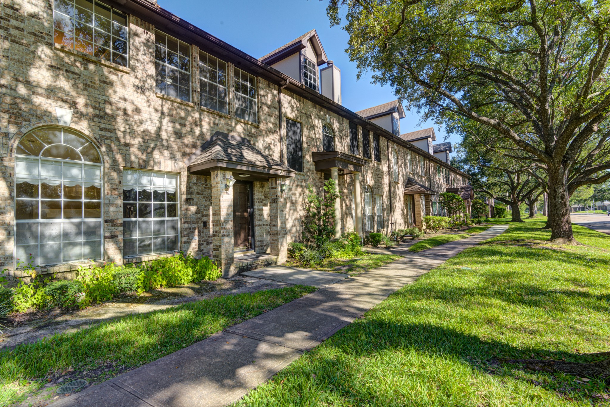 2261 Broadlawn Drive , Houston, TX, 77058 | 8977893 | Realty Texas LLC