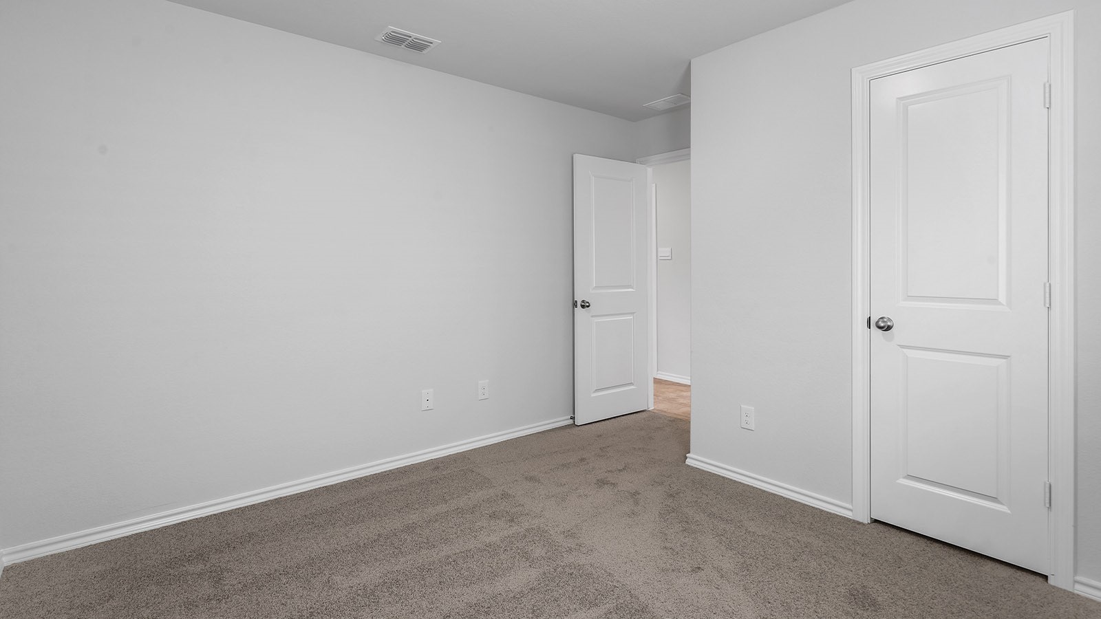 1608 WILDROSE Circle , Cleburne, TX, 76033 | 20745557 | Realty Texas LLC