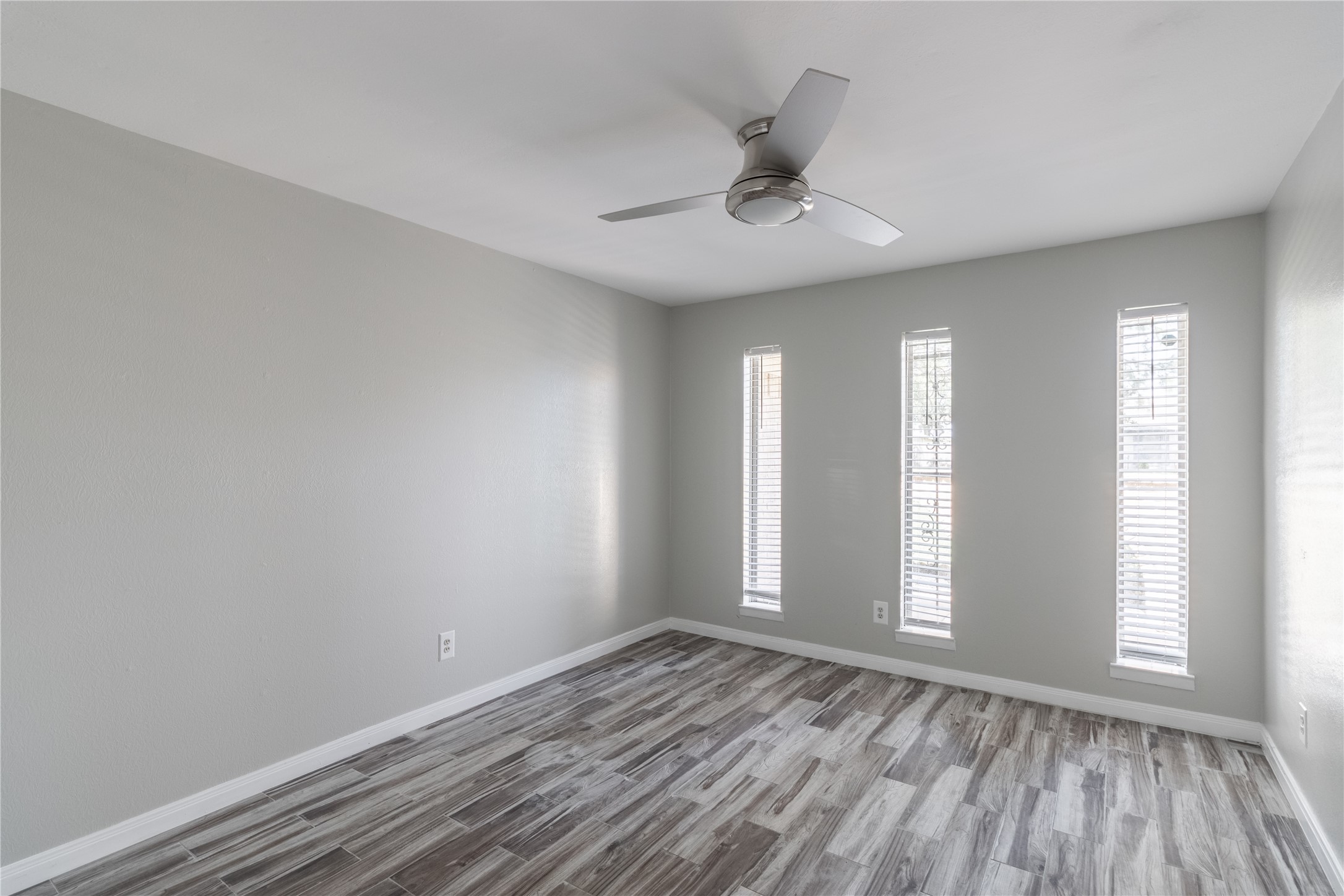 8009 College Avenue , Texas City, TX, 77591 | 10609760 | Realty Texas LLC