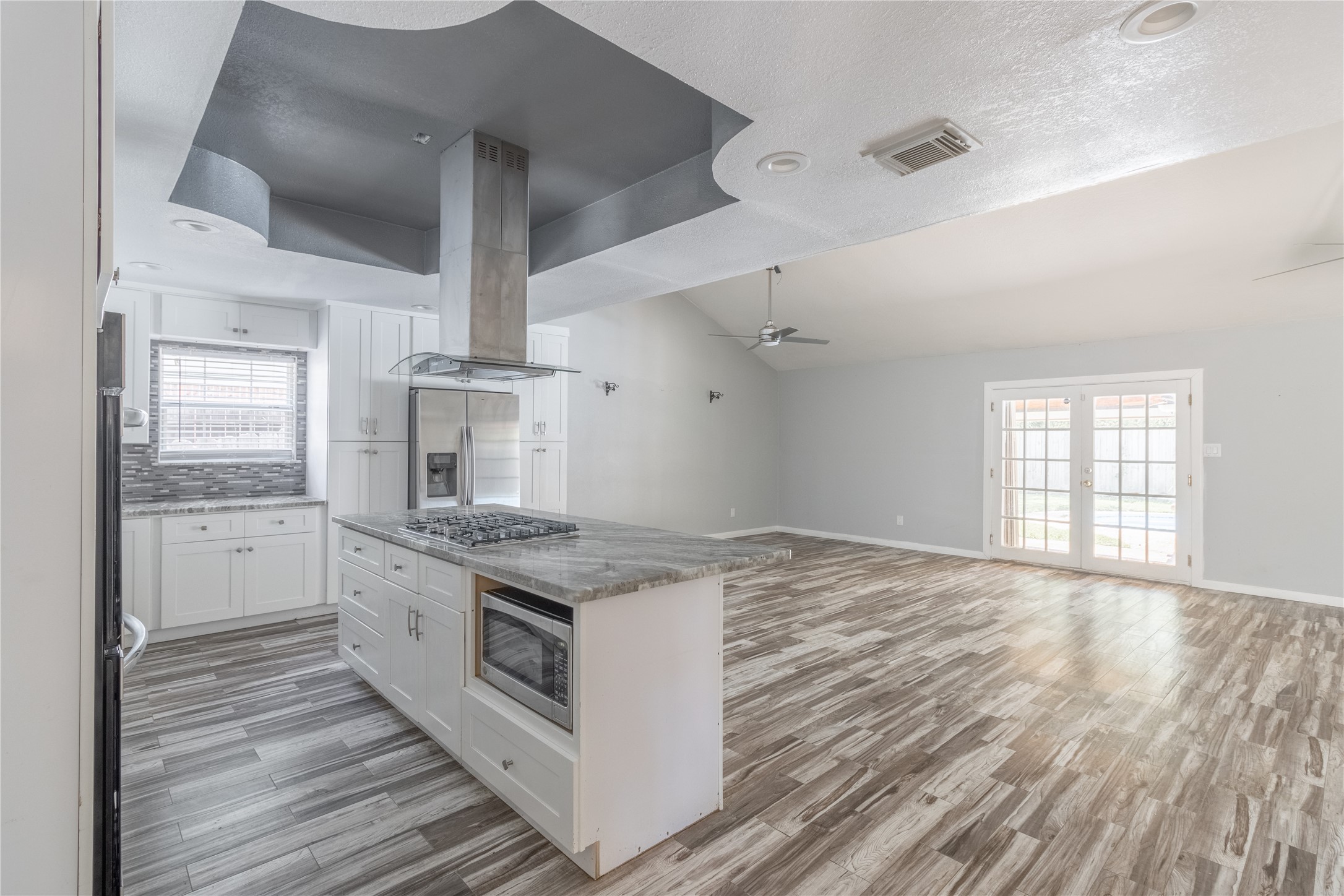 8009 College Avenue , Texas City, TX, 77591 | 10609760 | Realty Texas LLC