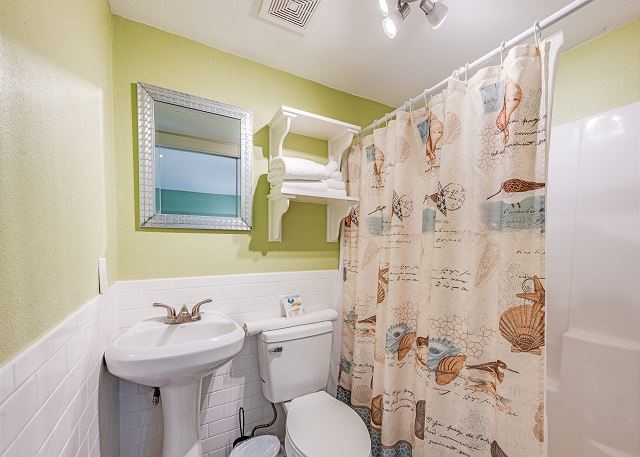 523 S Station Street H , Port Aransas, TX, 78373 | 449186 | Realty Texas LLC