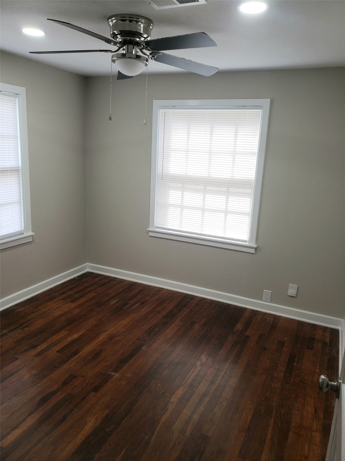 2506 Pearland Avenue , Pearland, TX, 77581 | 87469332 | Realty Texas LLC