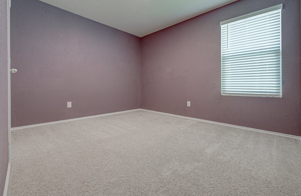 303 Euclid Lane , Uhland, TX, 78640 | 7856903 | Realty Texas LLC