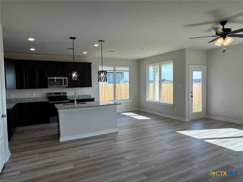 925 James Parker Circle , Killeen, TX, 76542 | 559248 | Realty Texas LLC