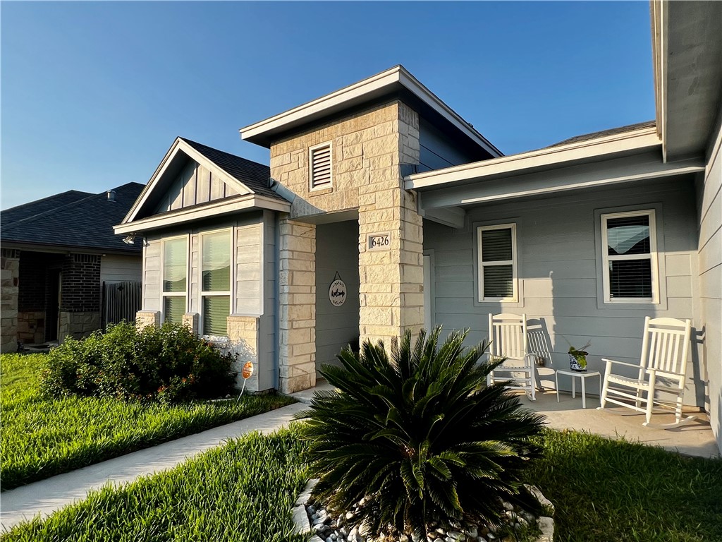 6426 Sam Houston Street 