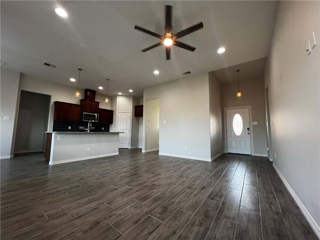 6426 Sam Houston Street 