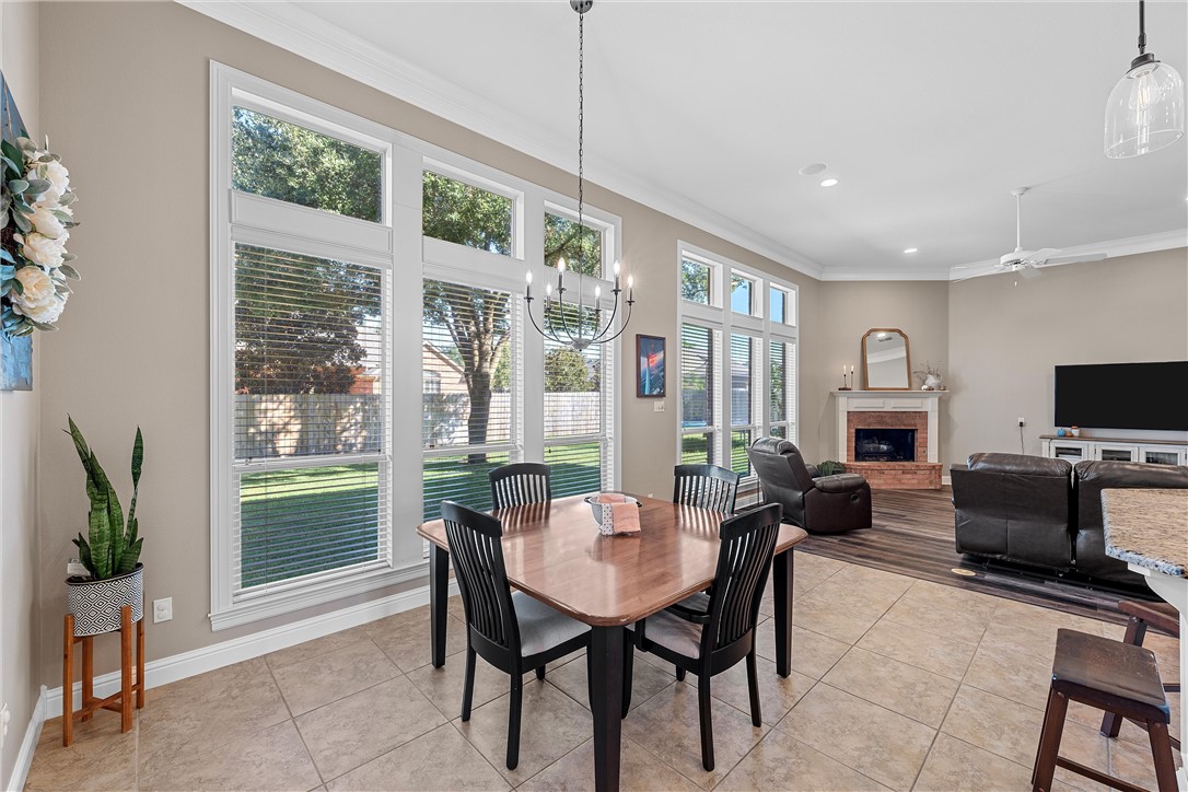 205 Ranchgate Trail , McGregor, TX, 76657 | 225938 | Realty Texas LLC