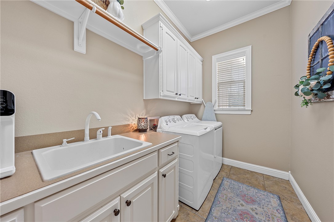 205 Ranchgate Trail , McGregor, TX, 76657 | 225938 | Realty Texas LLC