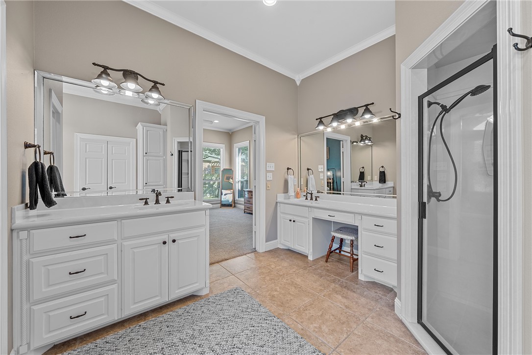 205 Ranchgate Trail , McGregor, TX, 76657 | 225938 | Realty Texas LLC