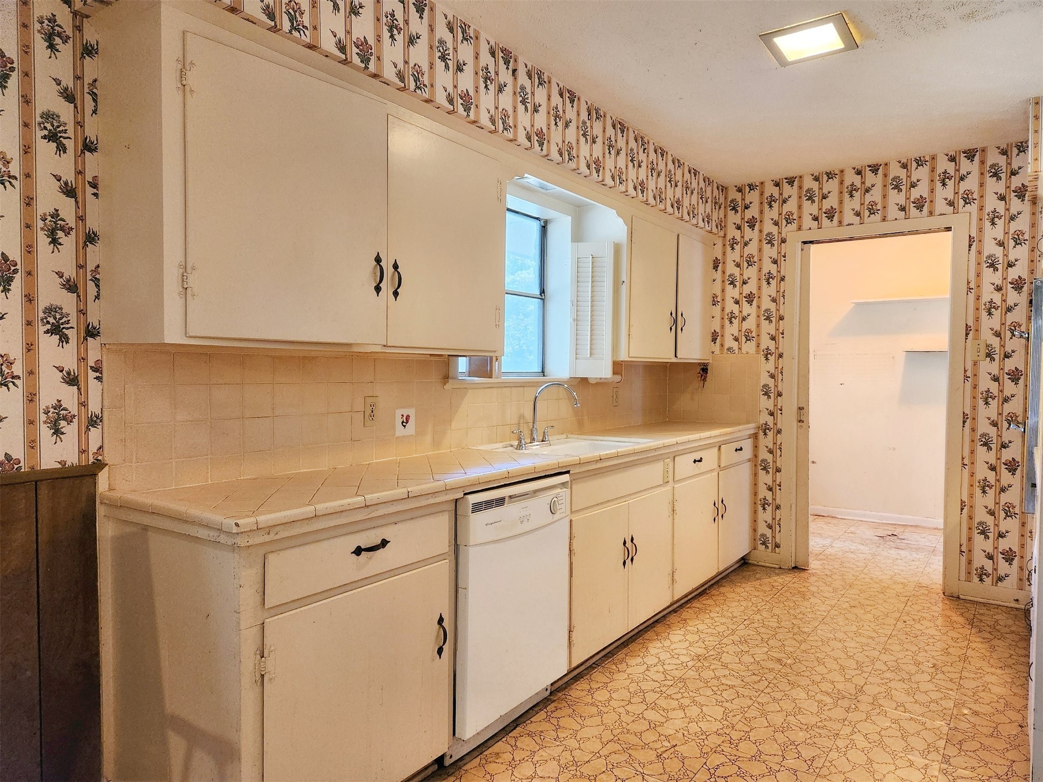 115 Meadowbrook Drive , Palestine, TX, 75803 | 20752327 | Realty Texas LLC