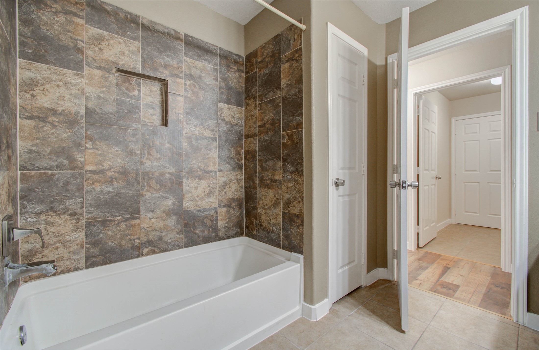 1007 San Antonio Court , Rosenberg, TX, 77471 | 20747395 | Realty Texas LLC