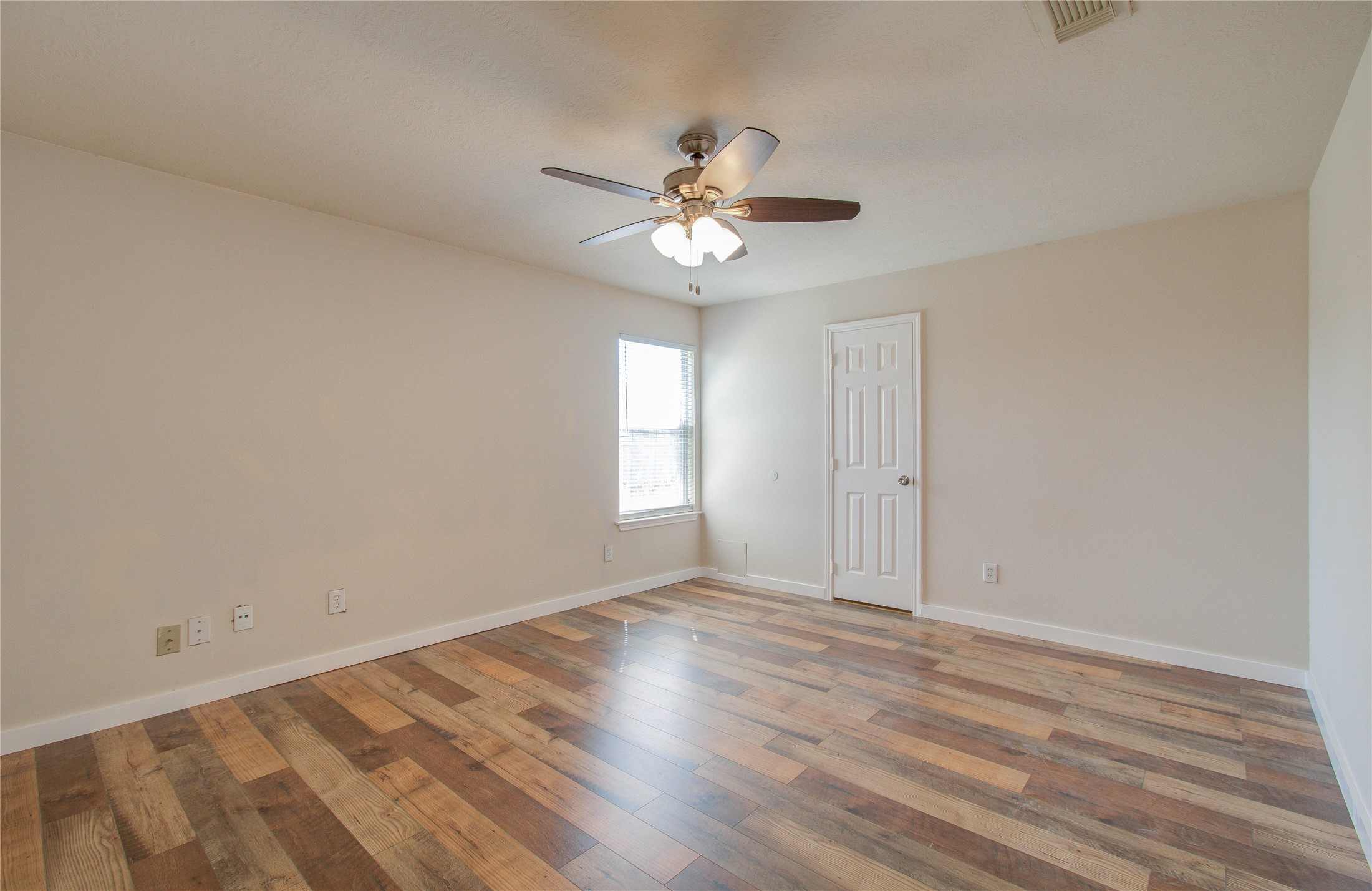 1007 San Antonio Court , Rosenberg, TX, 77471 | 20747395 | Realty Texas LLC