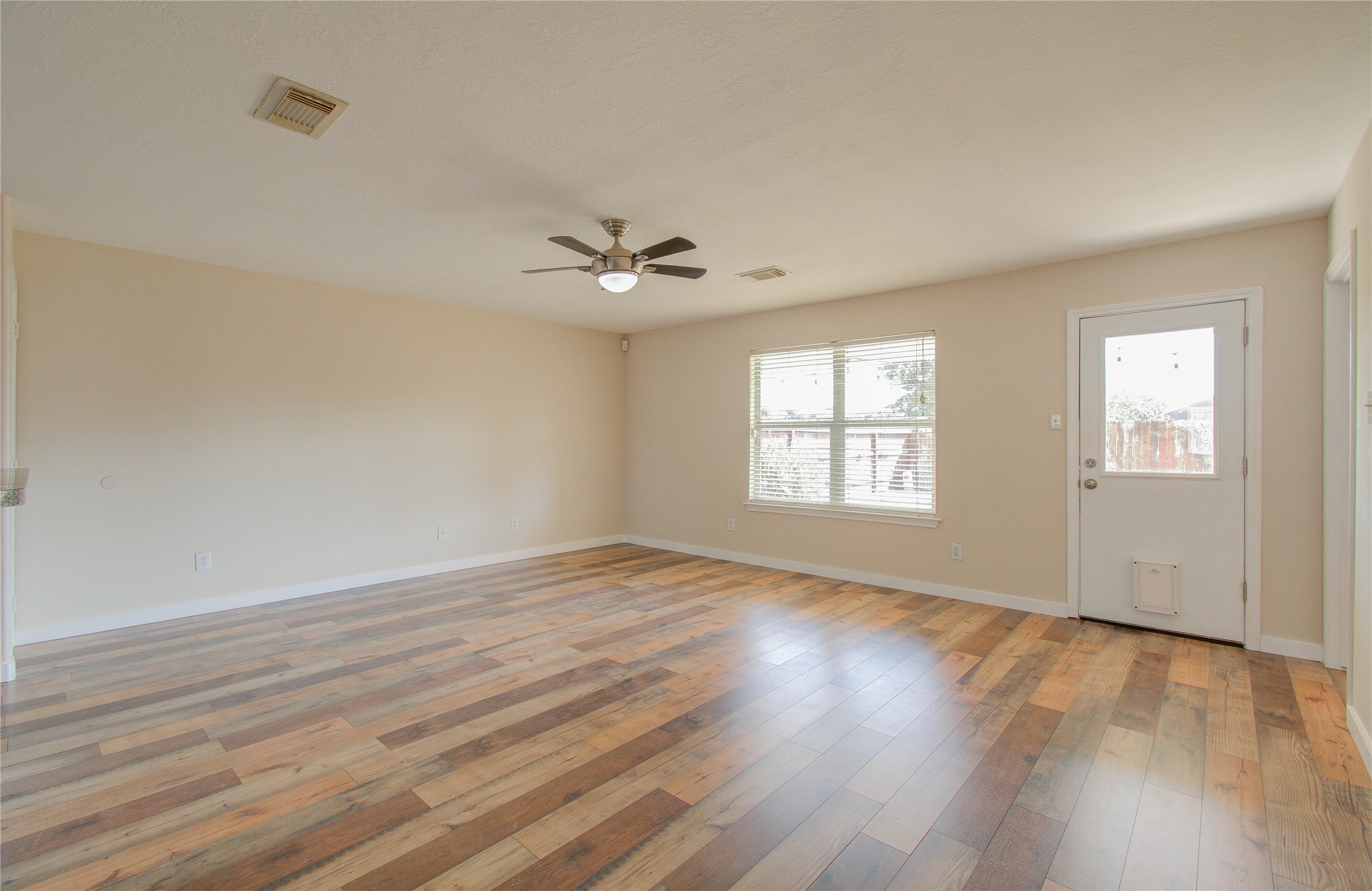 1007 San Antonio Court , Rosenberg, TX, 77471 | 20747395 | Realty Texas LLC
