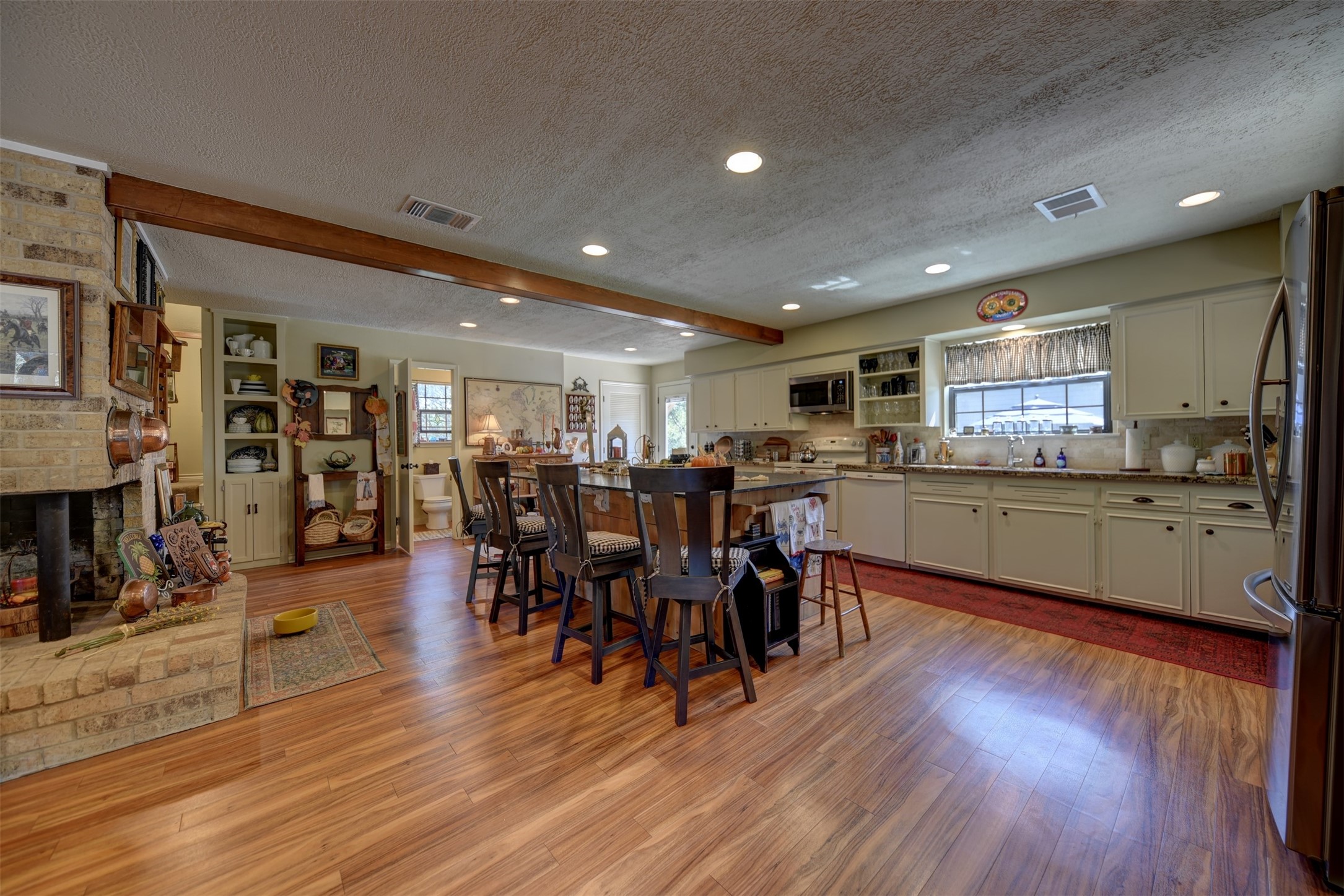2161 Blue Hole Road , Bleiblerville, TX, 78931 | 42537238 | Realty Texas LLC