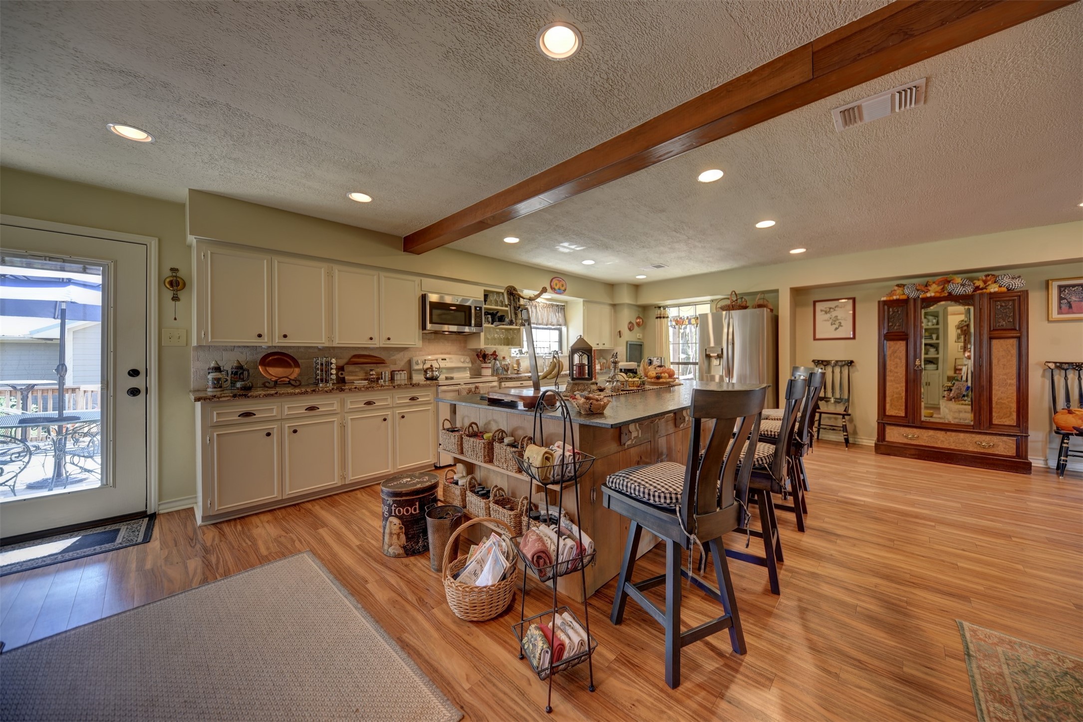 2161 Blue Hole Road , Bleiblerville, TX, 78931 | 42537238 | Realty Texas LLC
