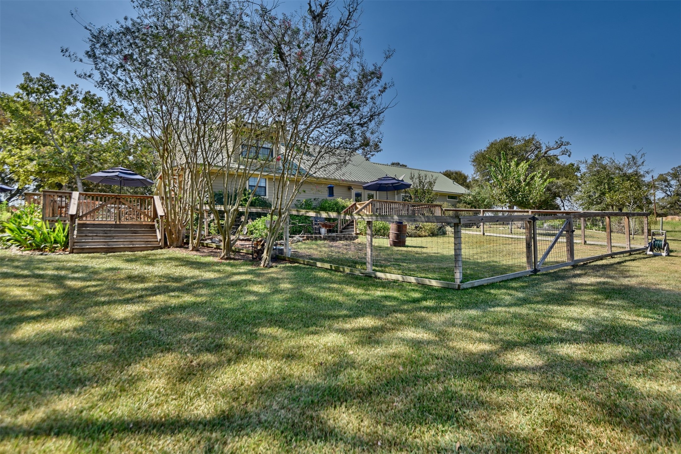 2161 Blue Hole Road , Bleiblerville, TX, 78931 | 42537238 | Realty Texas LLC