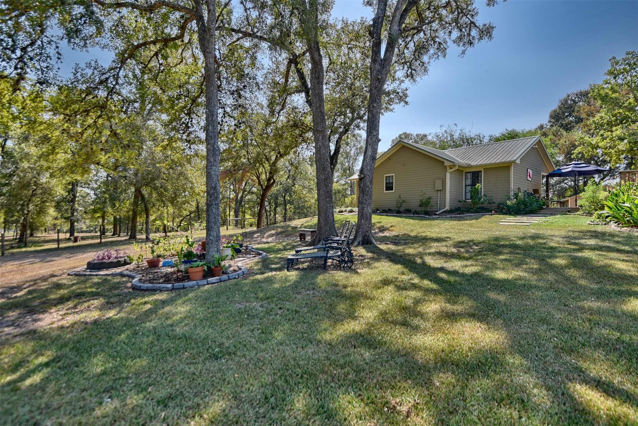 2161 Blue Hole Road , Bleiblerville, TX, 78931 | 42537238 | Realty Texas LLC