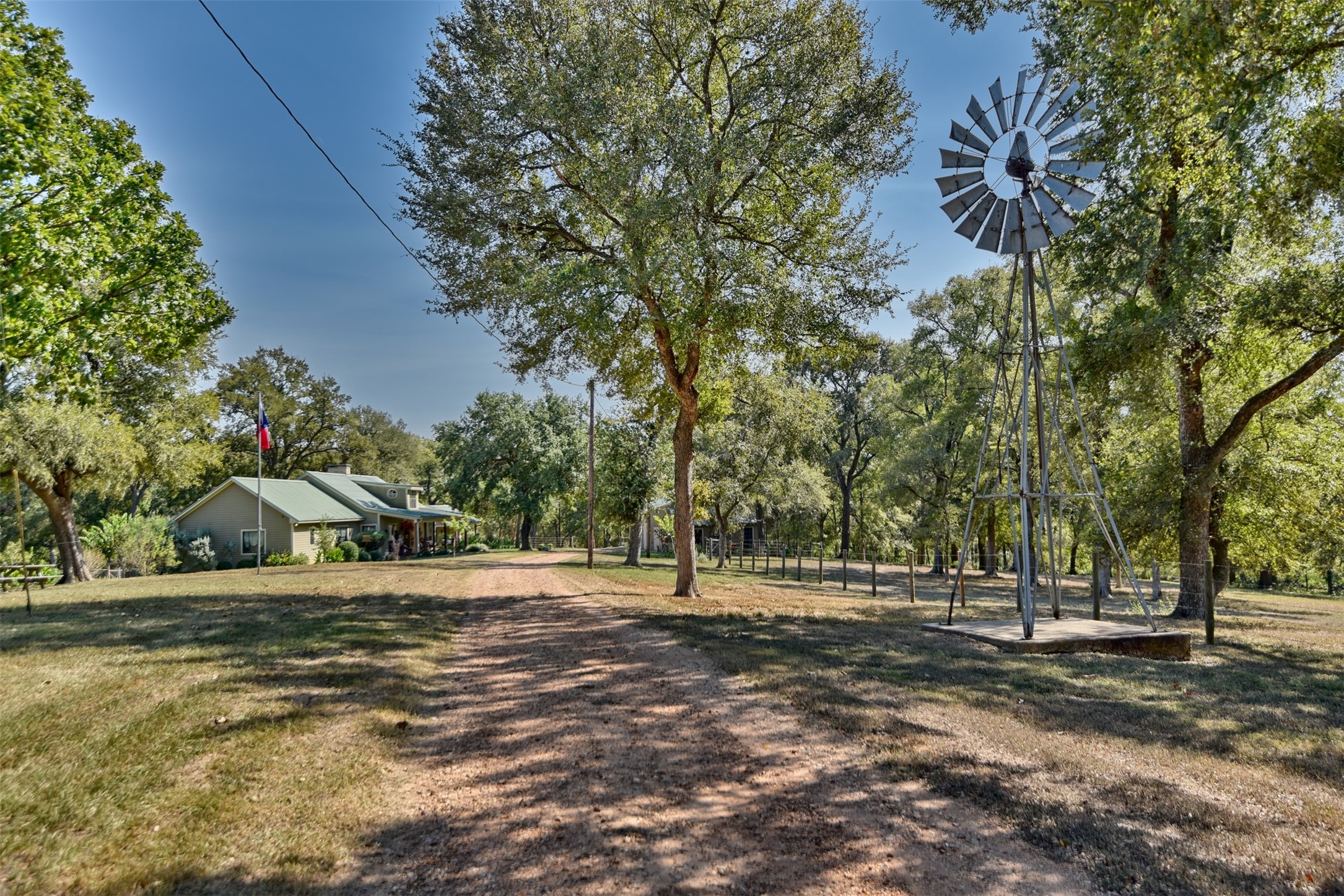 2161 Blue Hole Road , Bleiblerville, TX, 78931 | 42537238 | Realty Texas LLC