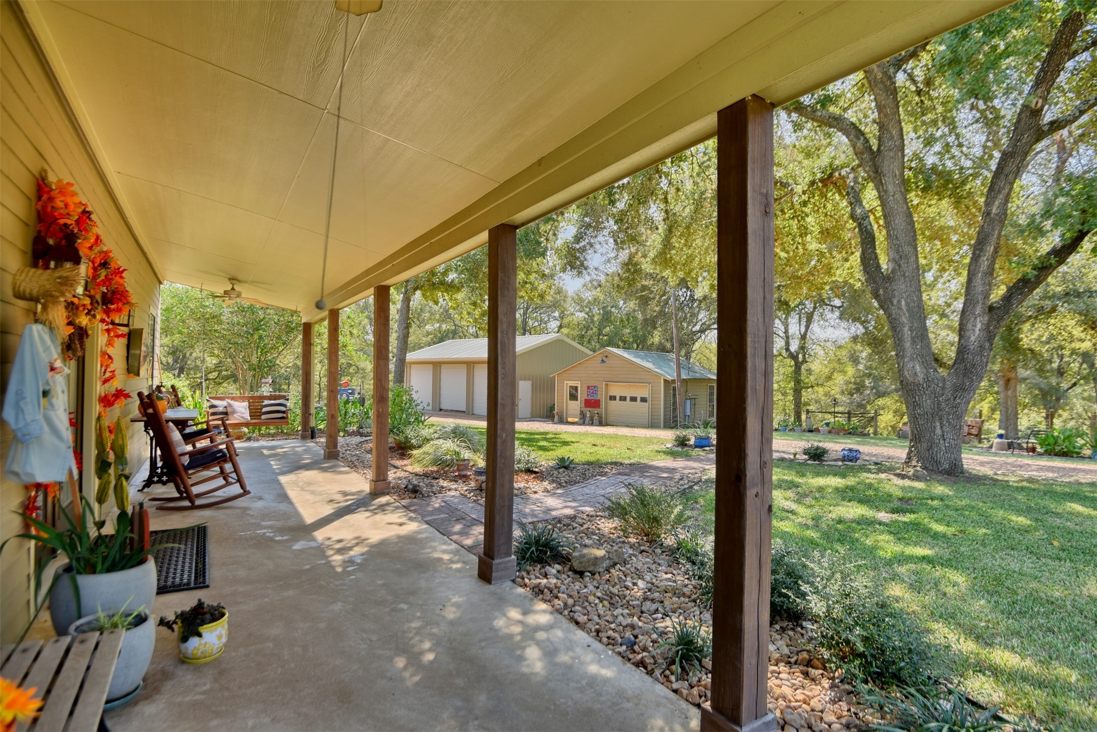 2161 Blue Hole Road , Bleiblerville, TX, 78931 | 42537238 | Realty Texas LLC
