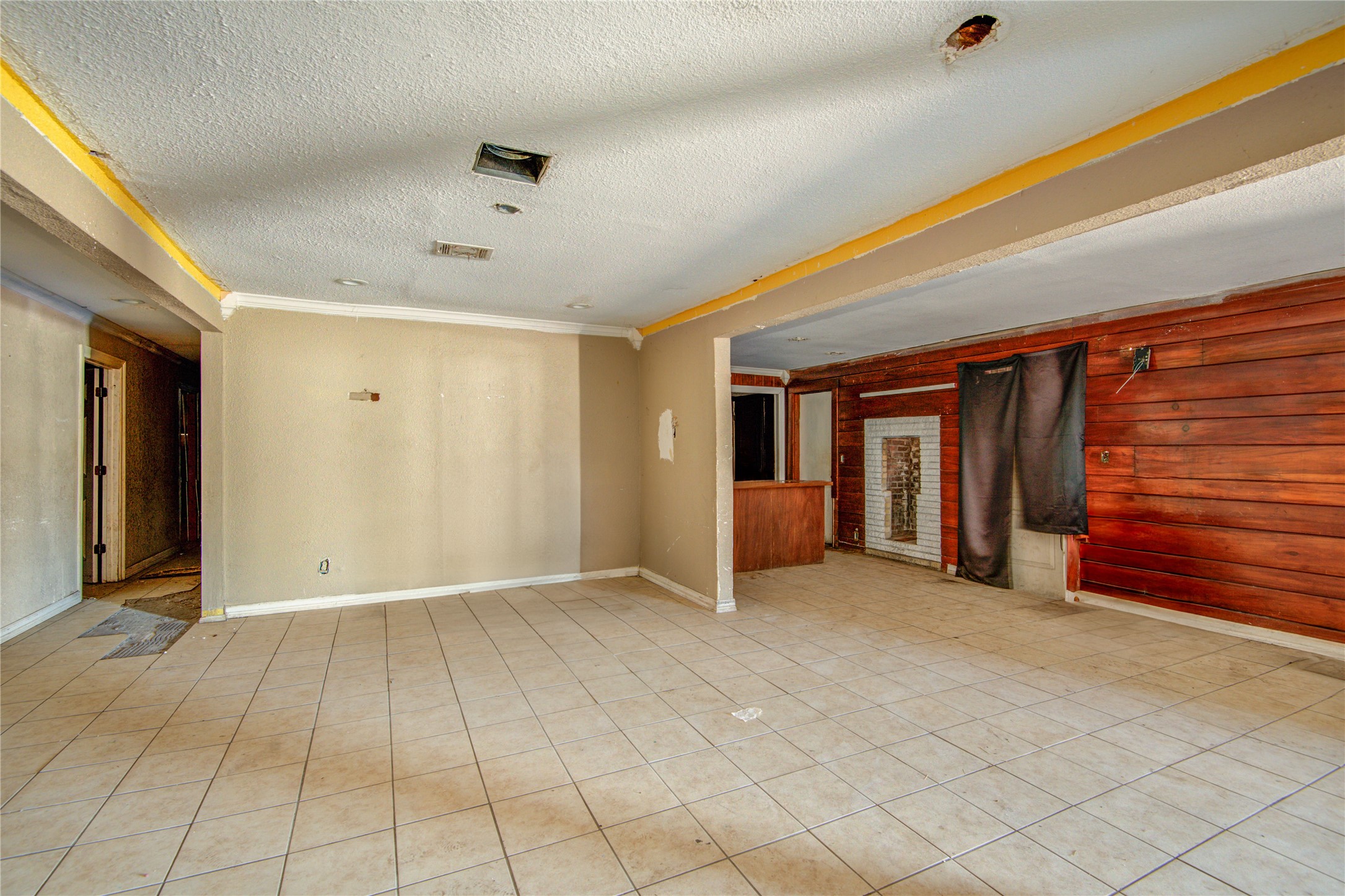 1719 W 9th Street , Freeport, TX, 77541 | 15415408 | Realty Texas LLC