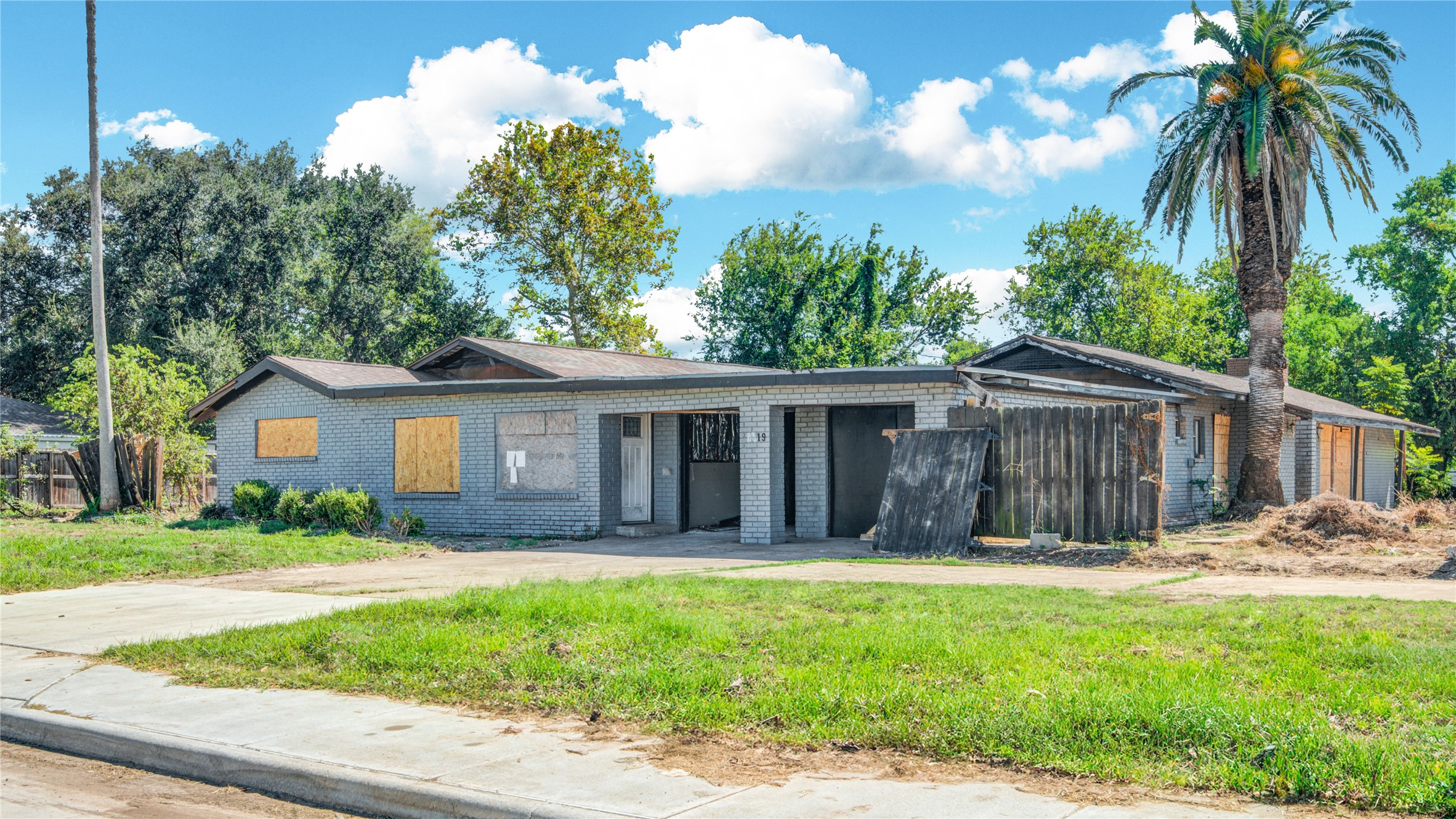 1719 W 9th Street , Freeport, TX, 77541 | 15415408 | Realty Texas LLC