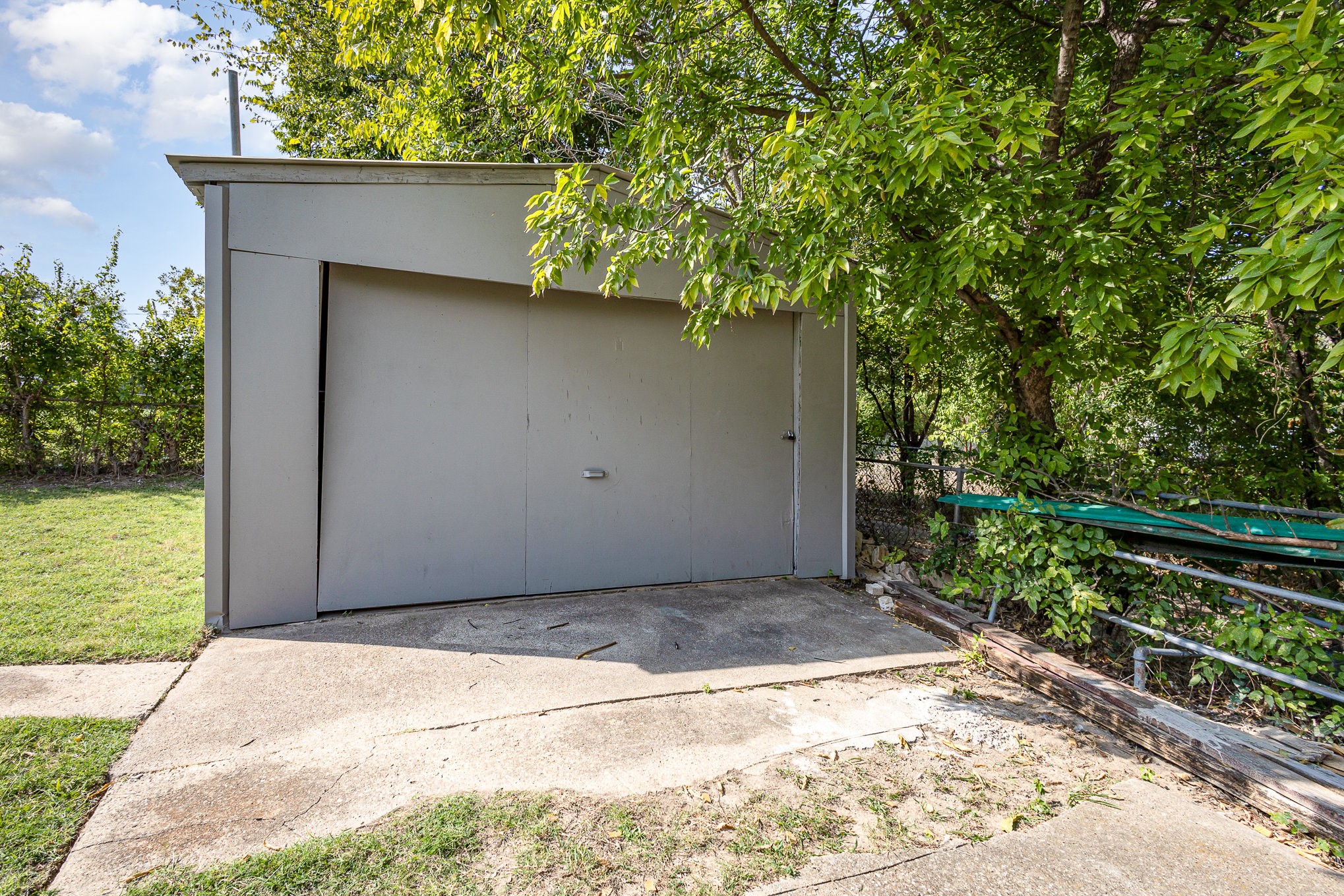 829 Calcutta Drive , Dallas, TX, 75241 | 20753192 | Realty Texas LLC