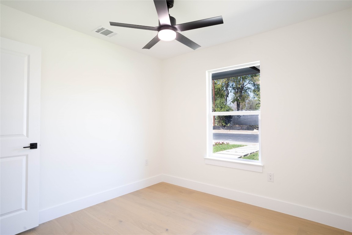 1513 Wheless Lane , Austin, TX, 78723 | 3569002 | Realty Texas LLC