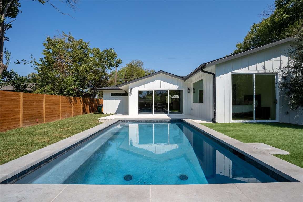 1513 Wheless Lane , Austin, TX, 78723 | 3569002 | Realty Texas LLC