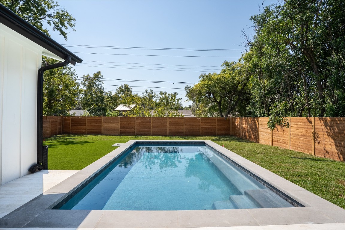 1513 Wheless Lane , Austin, TX, 78723 | 3569002 | Realty Texas LLC