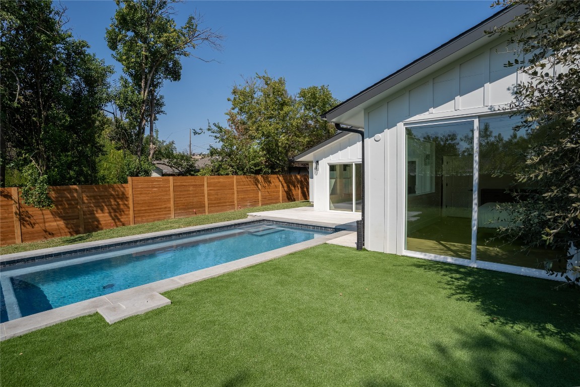 1513 Wheless Lane , Austin, TX, 78723 | 3569002 | Realty Texas LLC