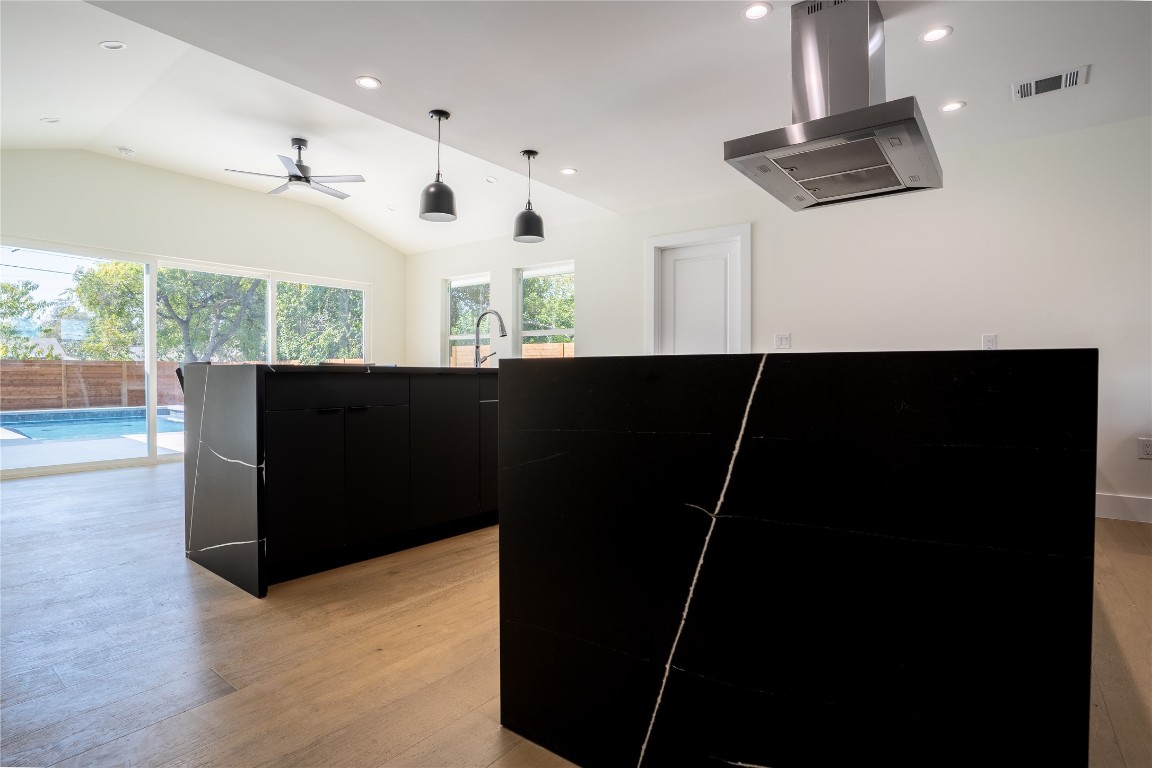 1513 Wheless Lane , Austin, TX, 78723 | 3569002 | Realty Texas LLC
