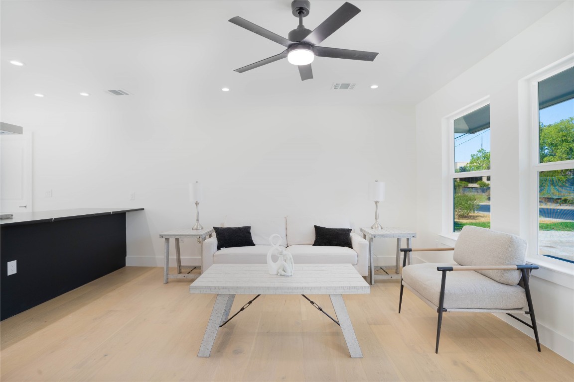 1513 Wheless Lane , Austin, TX, 78723 | 3569002 | Realty Texas LLC