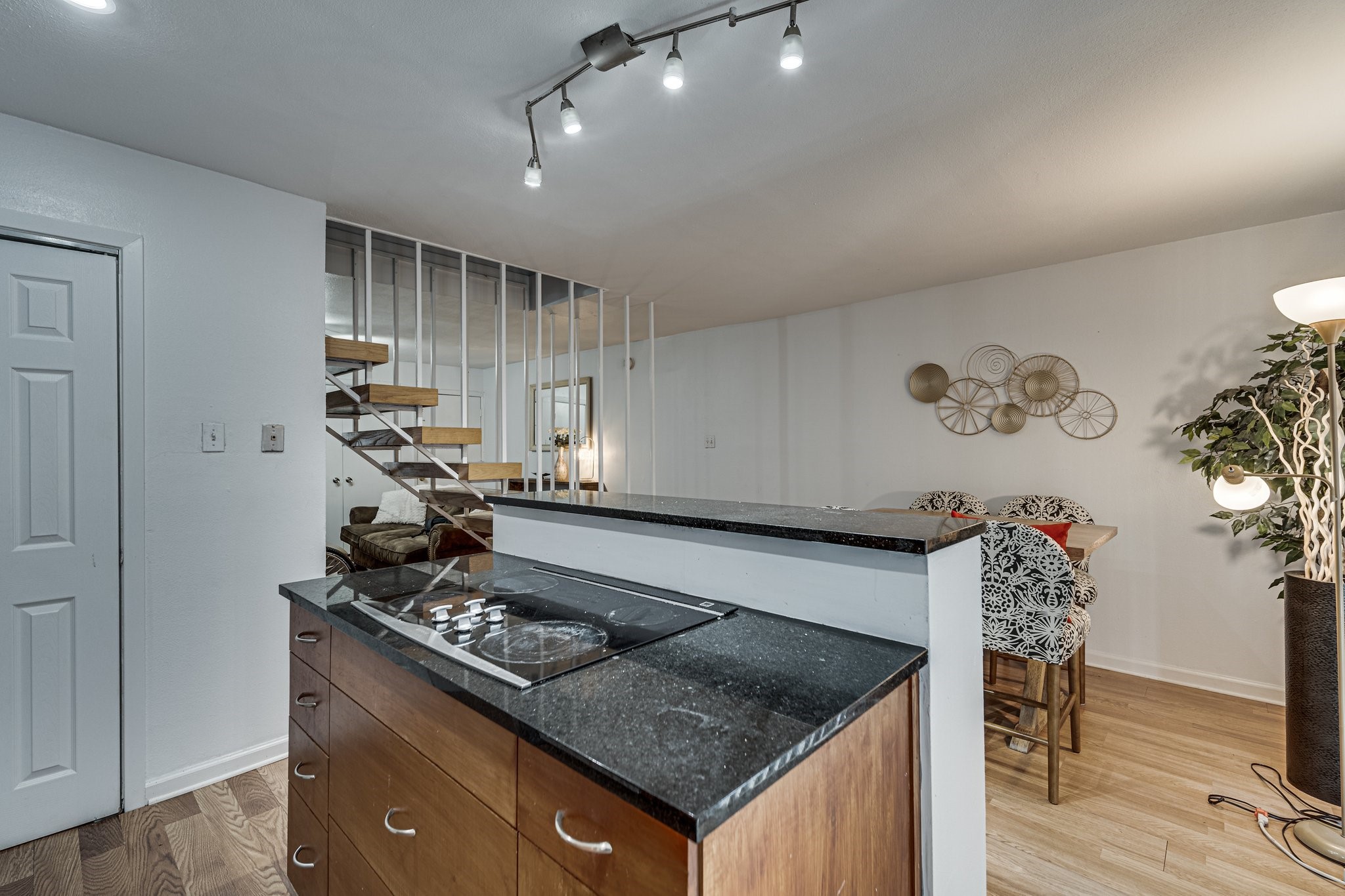 4021 Cole Avenue 204 , Dallas, TX, 75204 | 20753935 | Realty Texas LLC