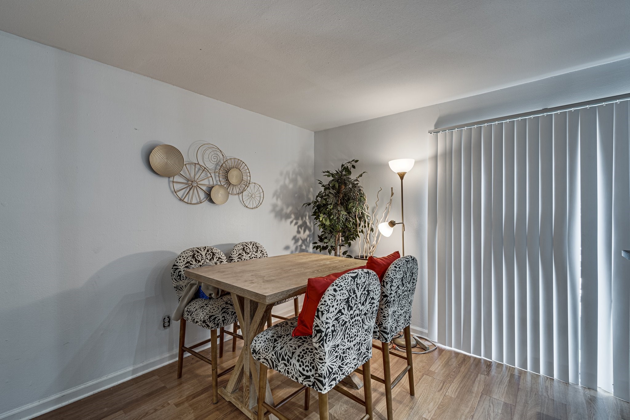 4021 Cole Avenue 204 , Dallas, TX, 75204 | 20753935 | Realty Texas LLC