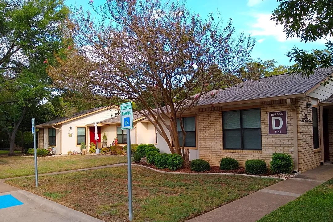 1001 Pecan Valley Dr , Marble Falls, TX, 78654 | 62997466 | Realty Texas LLC