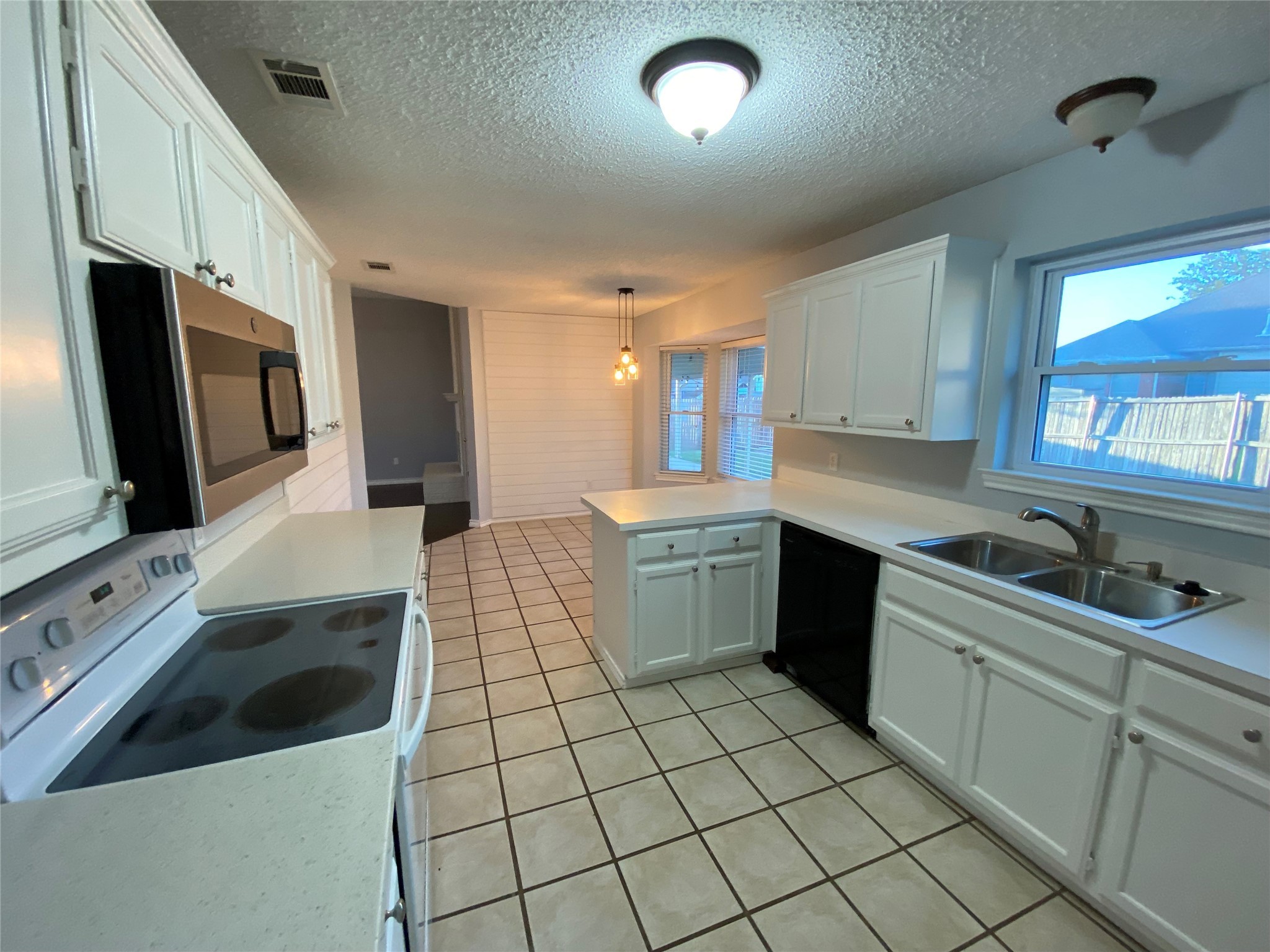 5949 Sundown Drive , Watauga, TX, 76148 | 20753680 | Realty Texas LLC