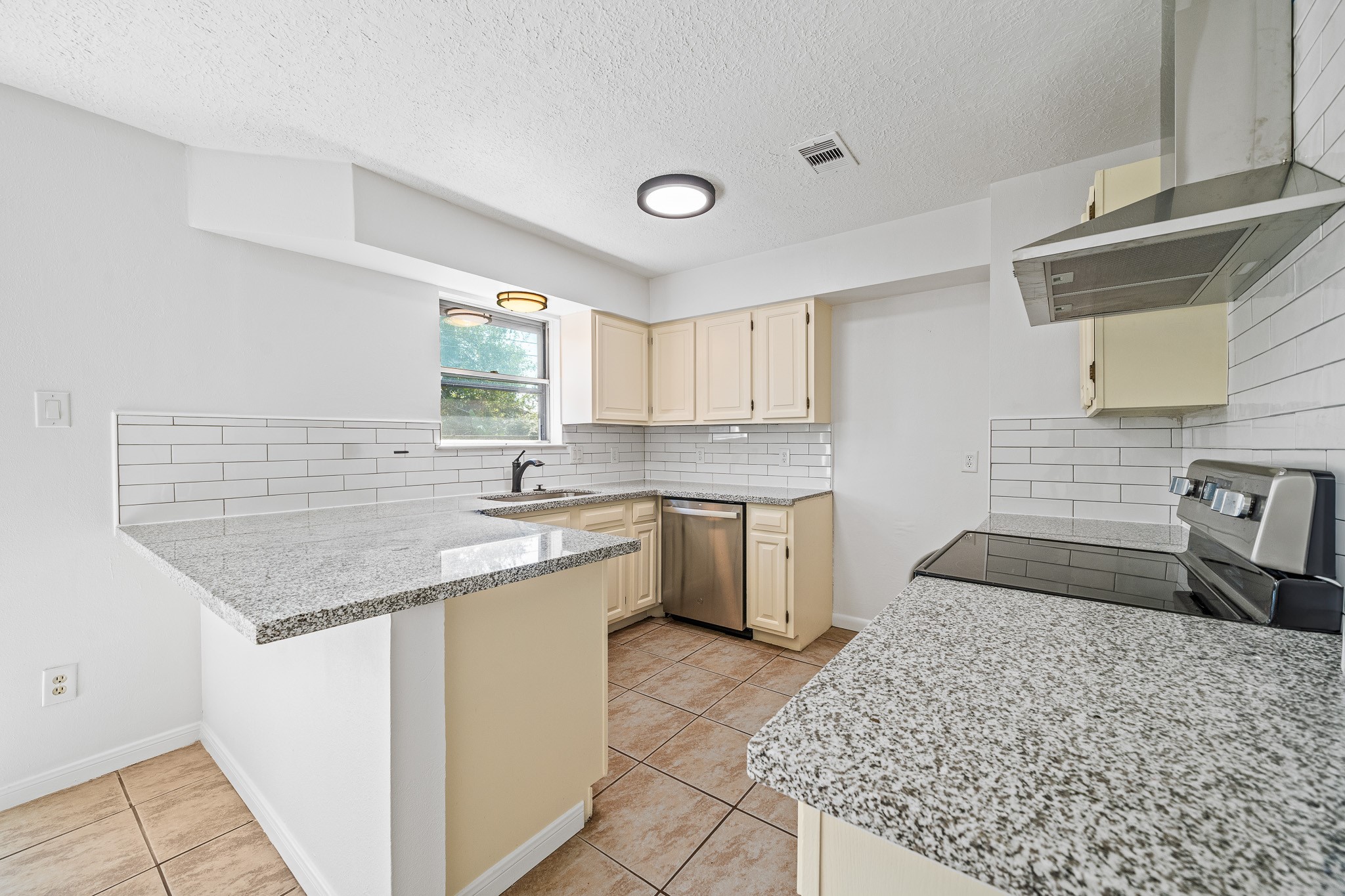 7402 Blanco Pines Drive , Humble, TX, 77346 | 65485402 | Realty Texas LLC