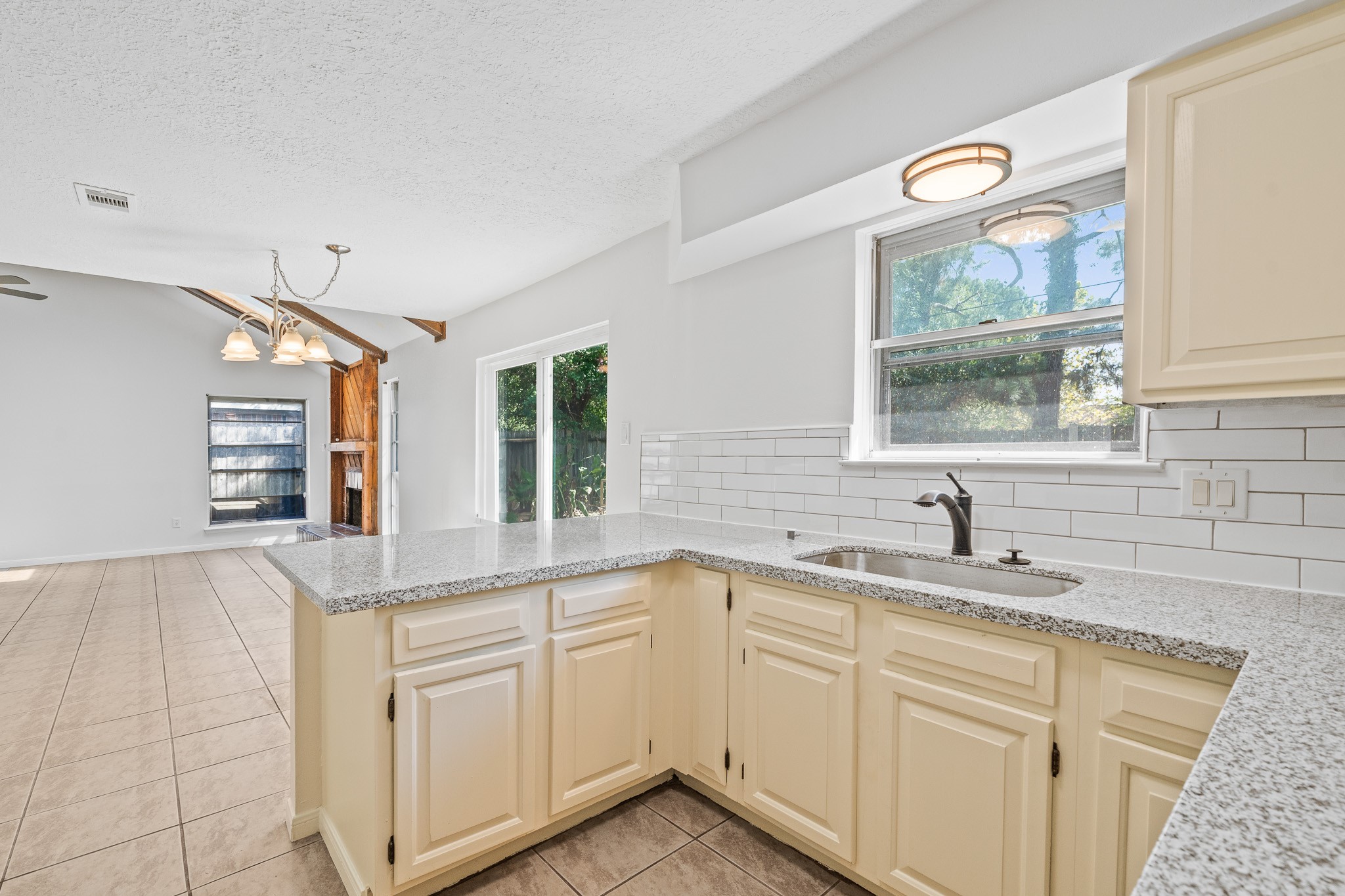 7402 Blanco Pines Drive , Humble, TX, 77346 | 65485402 | Realty Texas LLC
