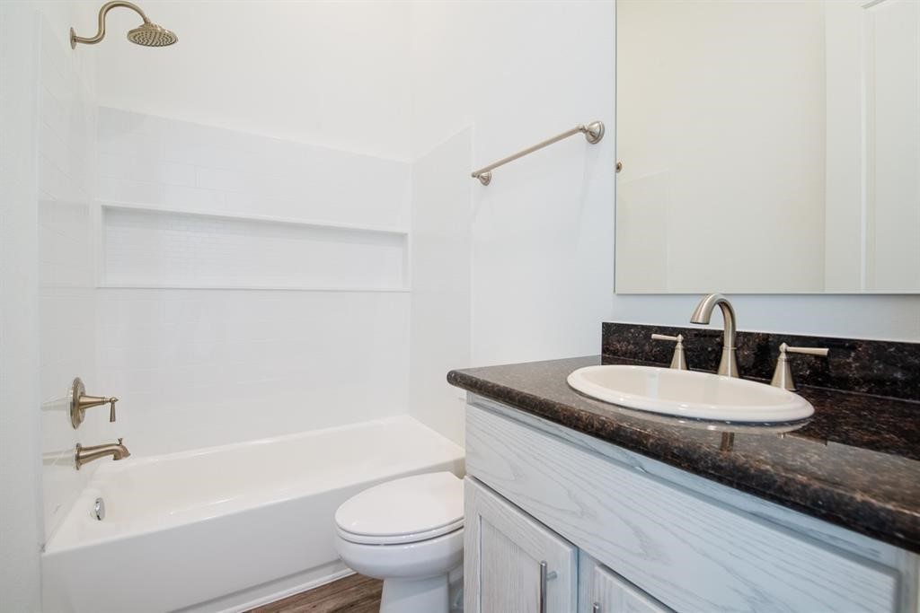 5111 Briscoe Street A/B , Houston, TX, 77033 | 97744869 | Realty Texas LLC