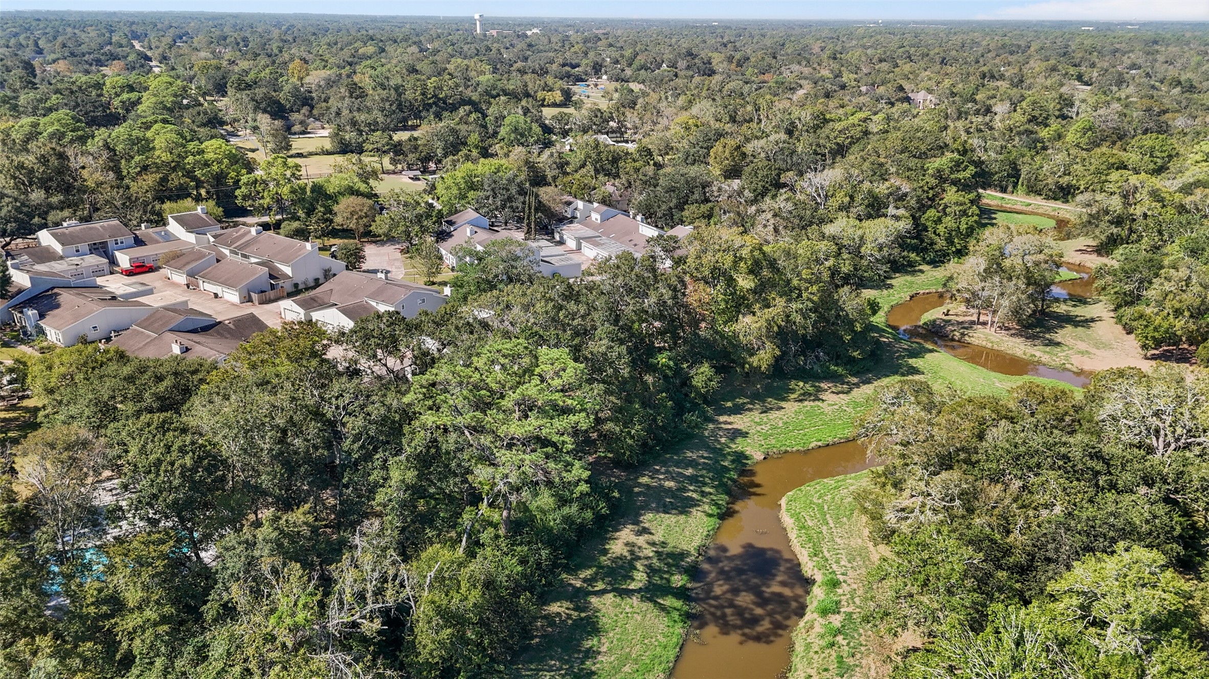 37 Hideaway Drive , Friendswood, TX, 77546 | 3029794 | Realty Texas LLC