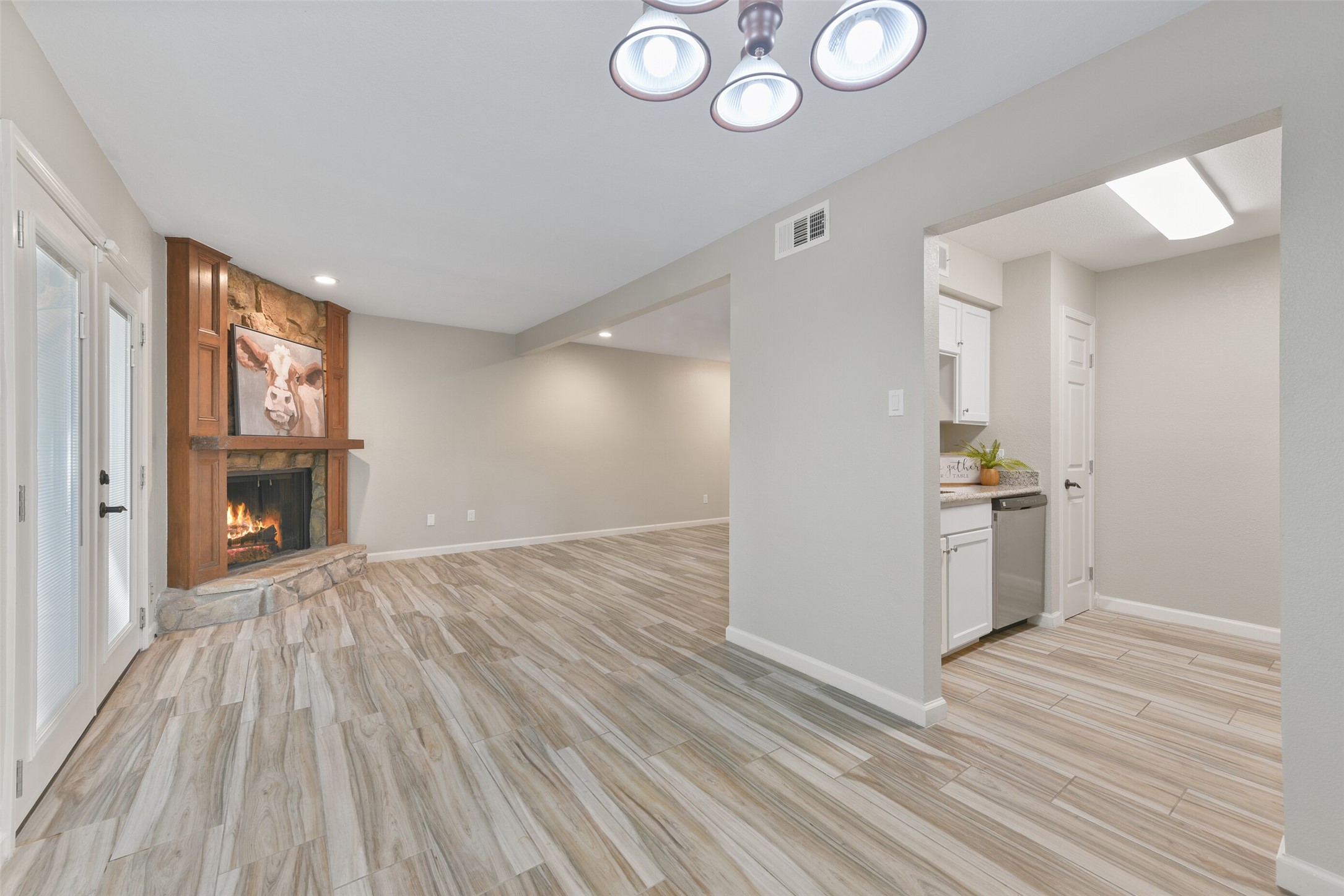 37 Hideaway Drive , Friendswood, TX, 77546 | 3029794 | Realty Texas LLC