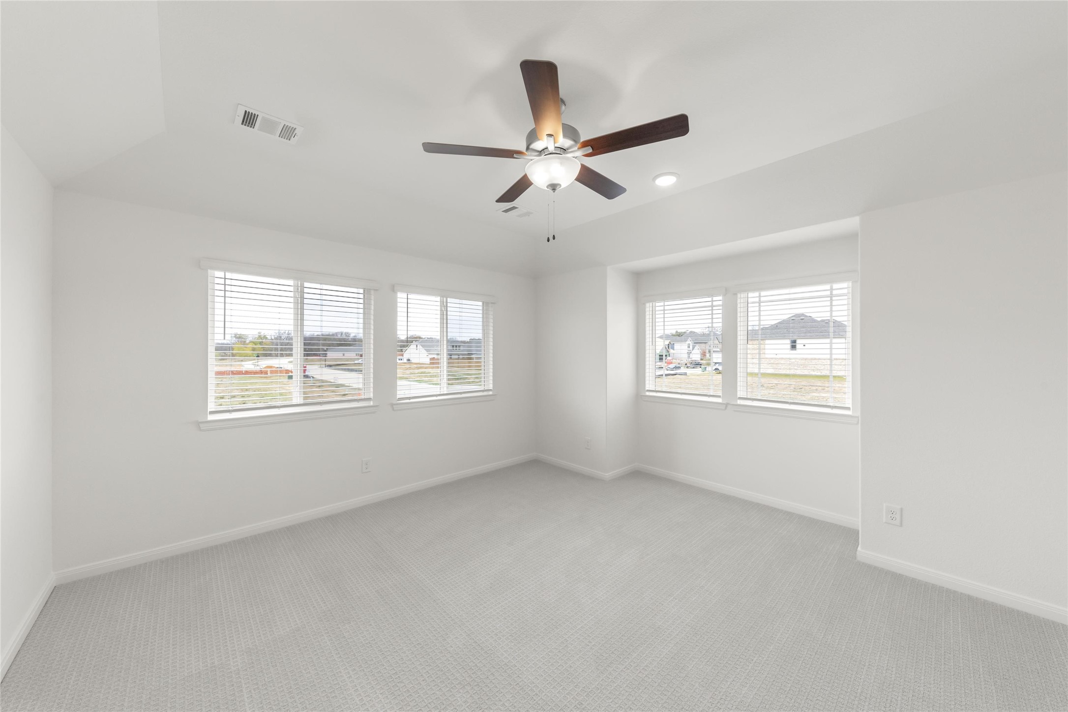 1609 Elle Lane , Aubrey, TX, 76227 | 20755308 | Realty Texas LLC
