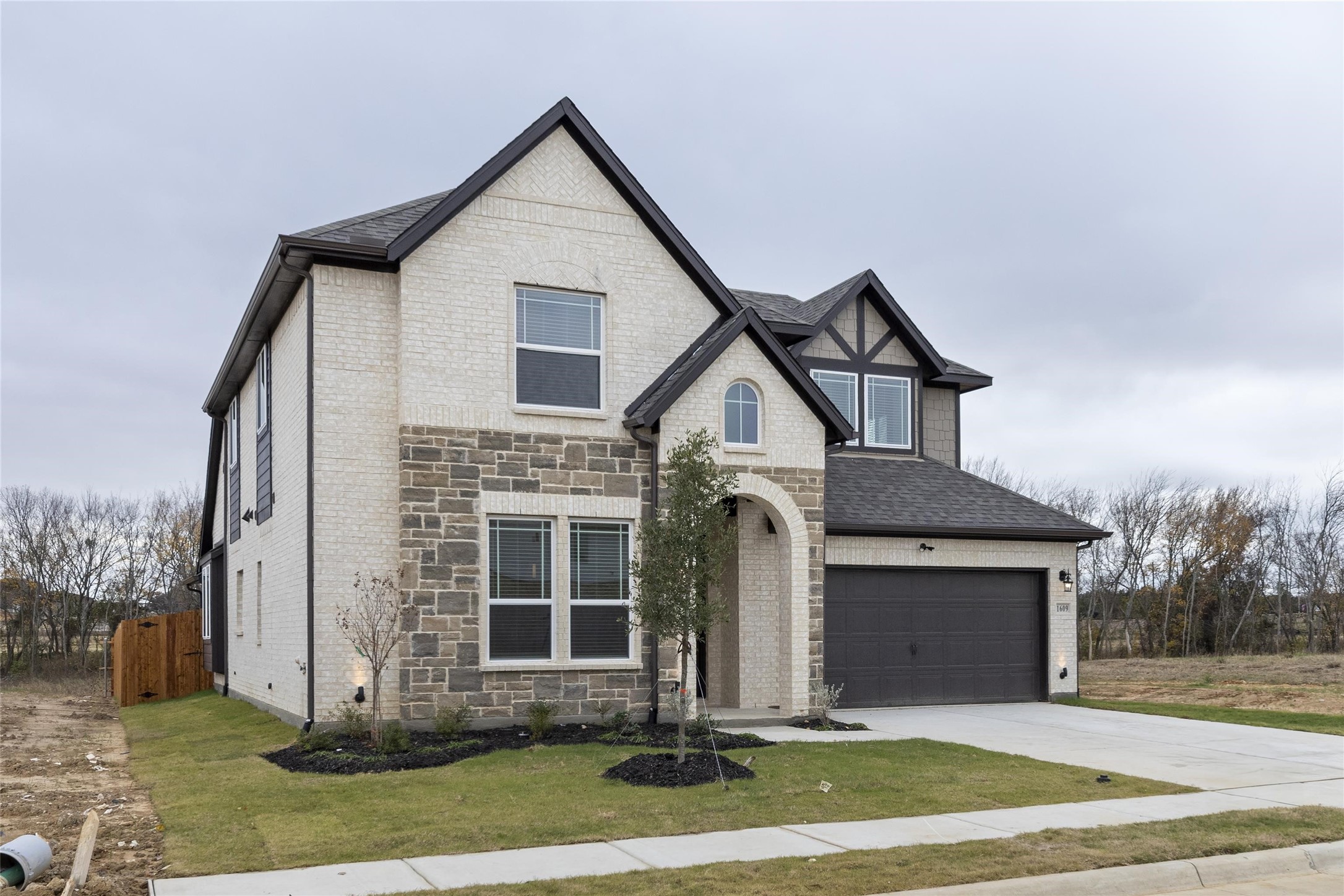 1609 Elle Lane , Aubrey, TX, 76227 | 20755308 | Realty Texas LLC