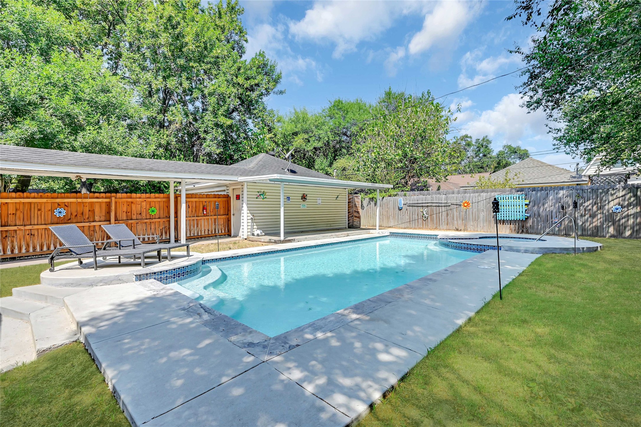 1426 Ash Meadow Drive , Houston, TX, 77090 | 76932749 | Realty Texas LLC