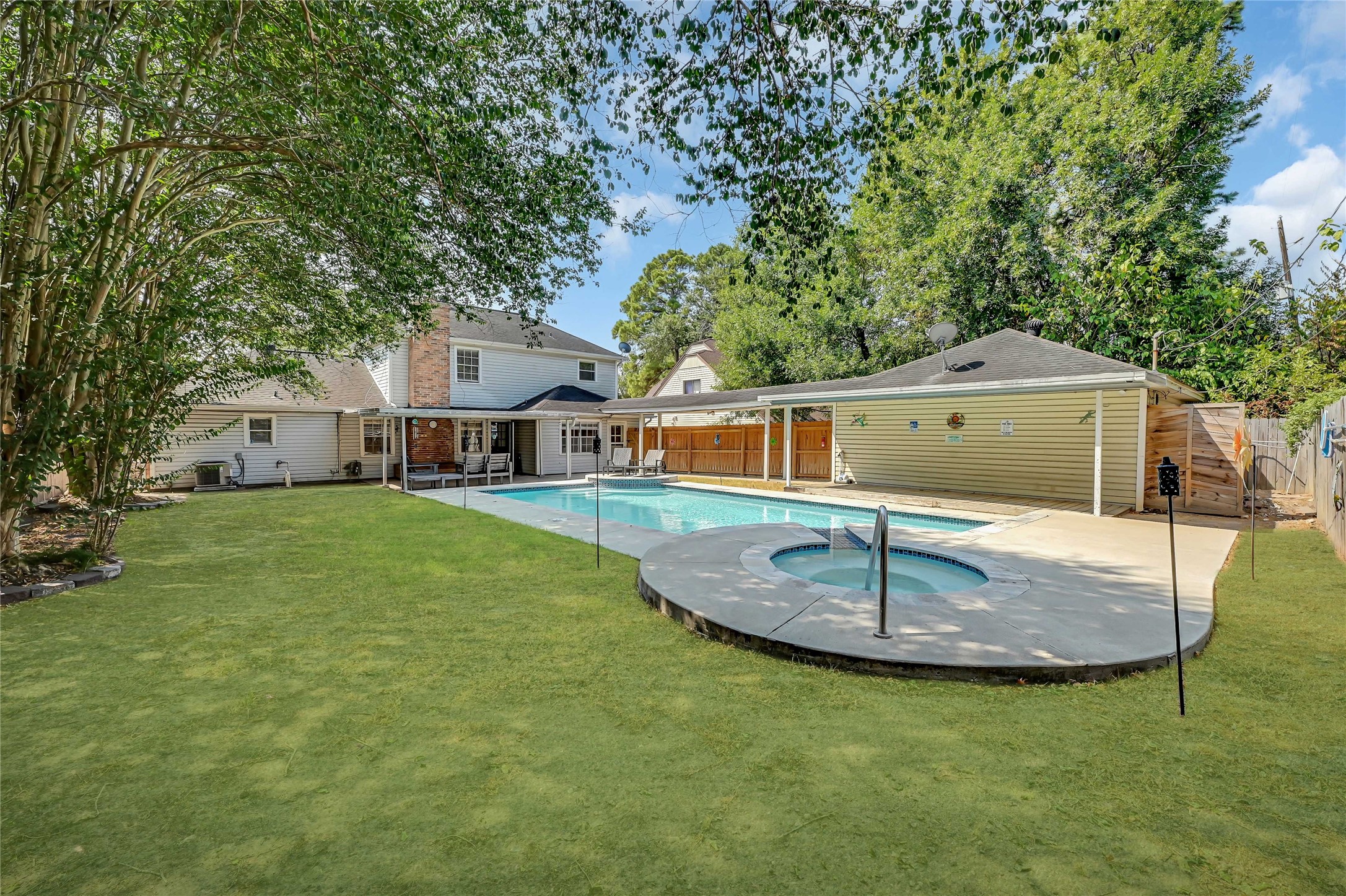 1426 Ash Meadow Drive , Houston, TX, 77090 | 76932749 | Realty Texas LLC