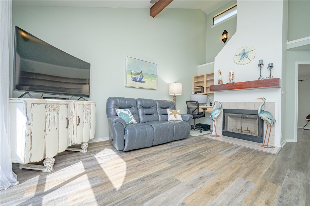 105 Pebble Creek Drive 